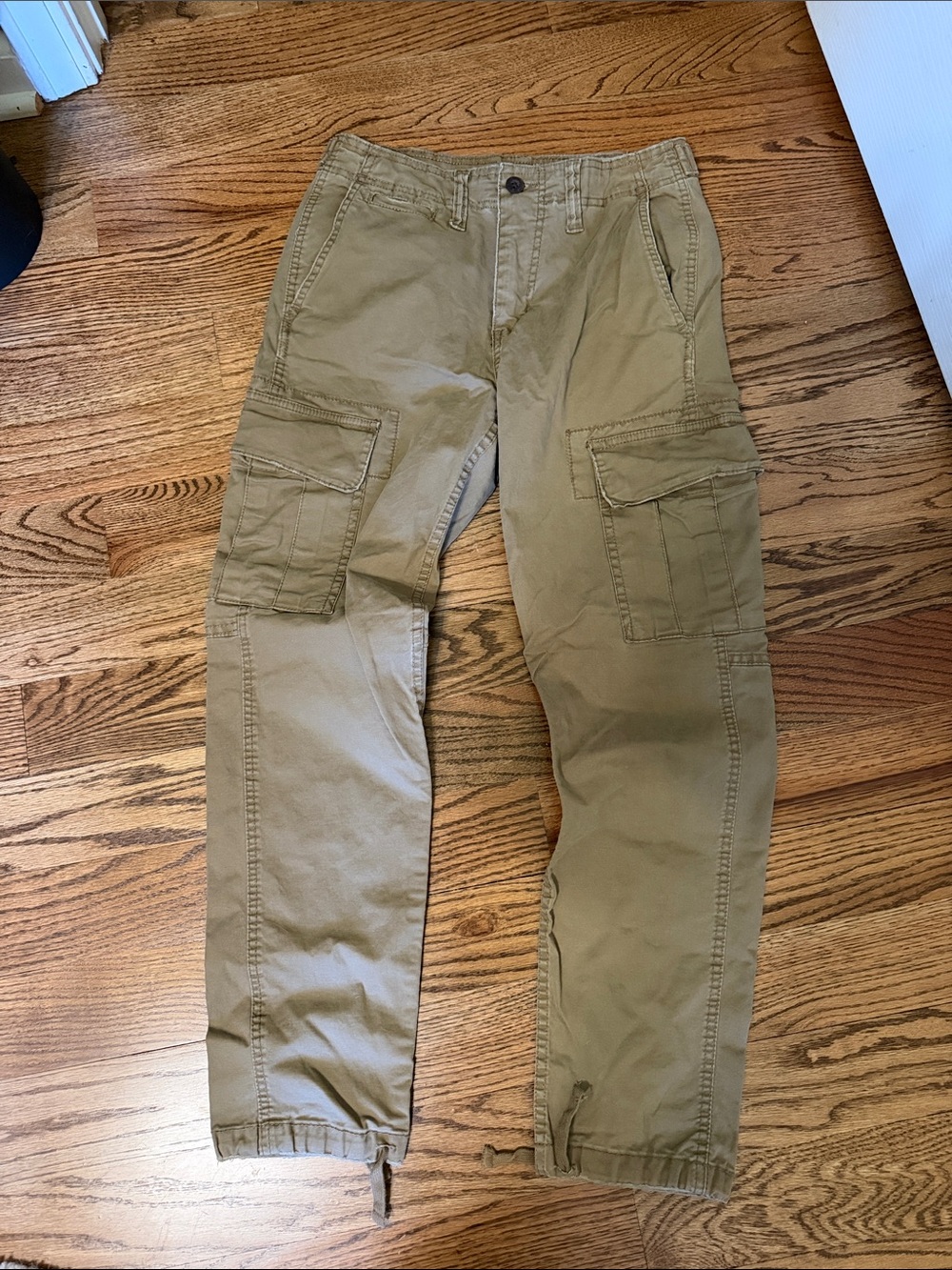 American Eagle Flex Men's Cargo Pants in Khaki